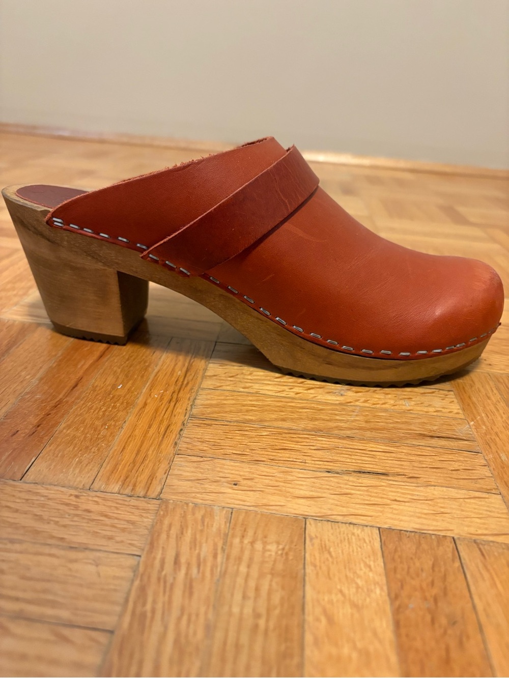 Leather Clogs - Picture 2 of 6